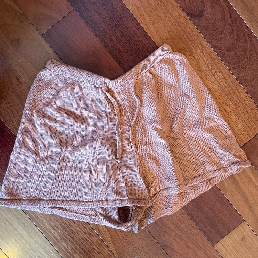 Hartley Knitted Shorts in Tan